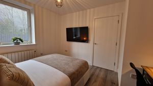 Photo 3- click for photo gallery